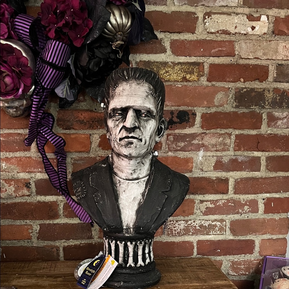 Frankenstein  bust black and White Bust Sculpture moonlight Manor
